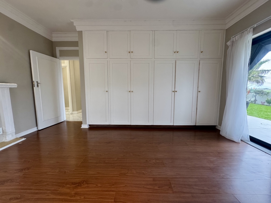 To Let 4 Bedroom Property for Rent in Milnerton Central Western Cape